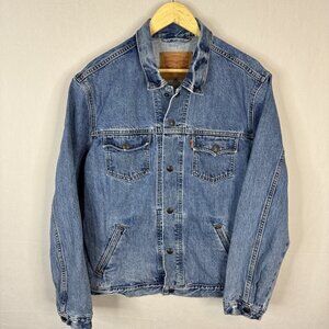 Levi’s Trucker Denim‎ Jacket Size Large Blue Jean Jacket Button Front Pockets